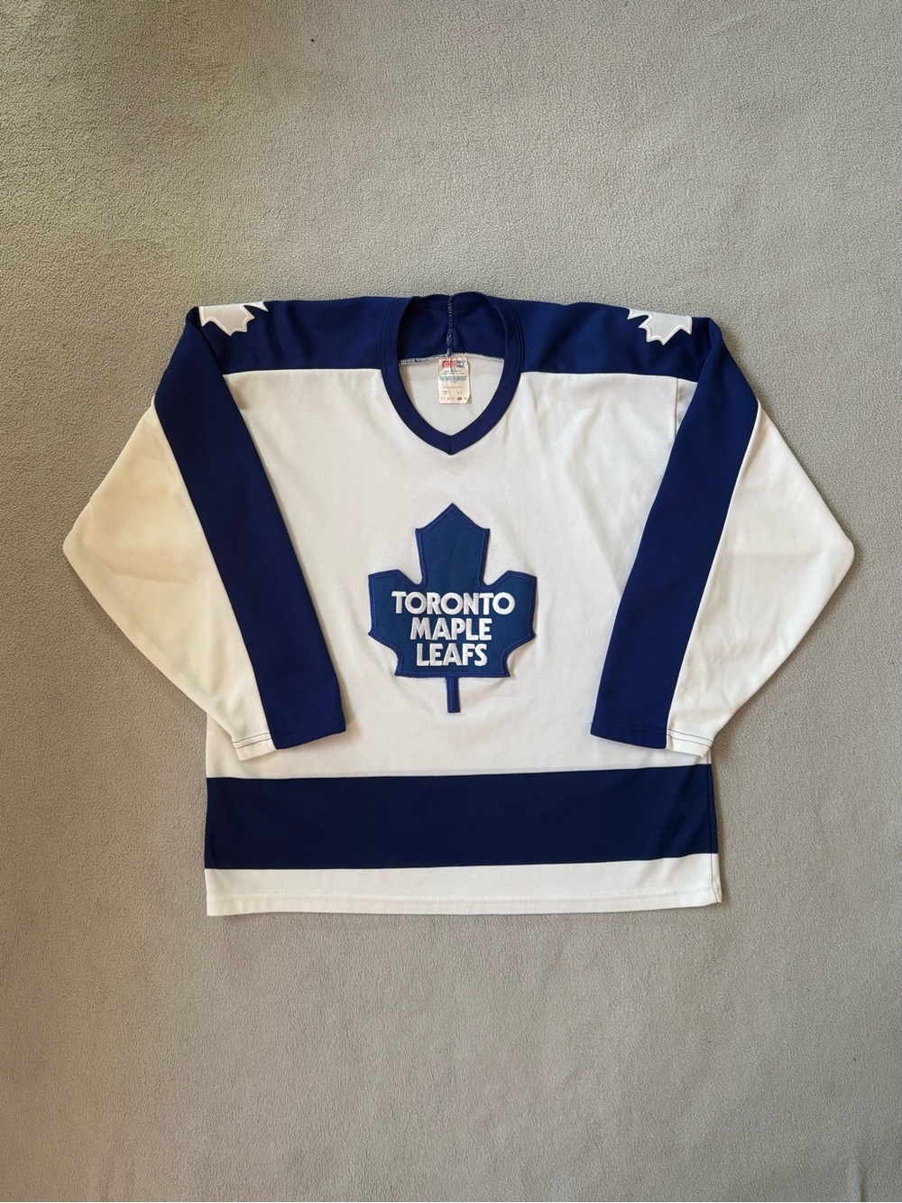 Toronto Maple Leafs Hockey Jersey 94/95 Vintage by CCM